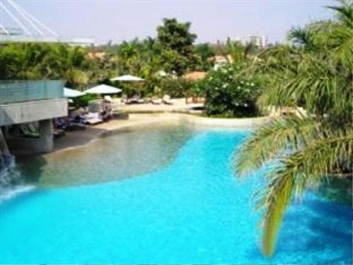 Palm Meadows Resort Bangalore Luaran gambar